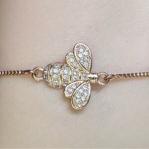 Gold Tone Bee Bracelet
